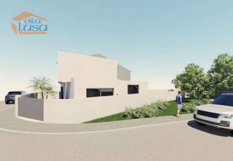 Terreno Pedroso para a construção de Moradia c/ projeto aprovado Negociável