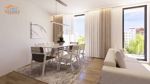 T1 Portimão Novo de 2 frentes com varanda e garagem