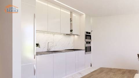 T1 Portimão Novo de 2 frentes com varanda e garagem