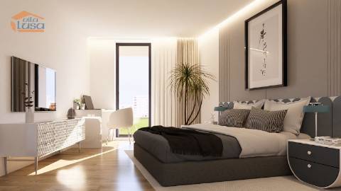 T1 Portimão Novo de 2 frentes com varanda e garagem