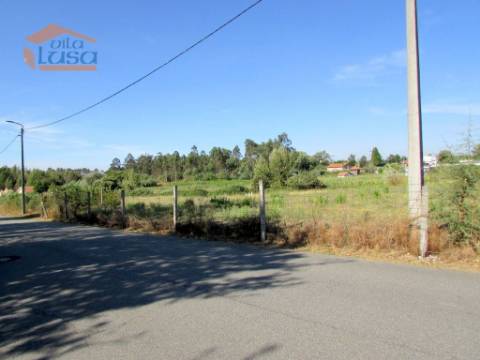 Terreno Plano Sermonde, Vila Nova de Gaia - Ideal para Construção de uma Moradia de apoio a agricultura . 