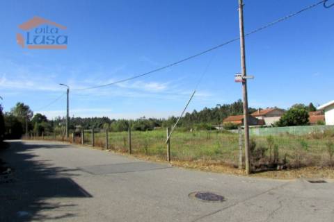 Terreno Plano Sermonde, Vila Nova de Gaia - Ideal para Construção de uma Moradia de apoio a agricultura . 