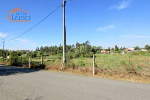 Terreno Plano Sermonde, Vila Nova de Gaia - Ideal para Construção de uma Moradia de apoio a agricultura . 