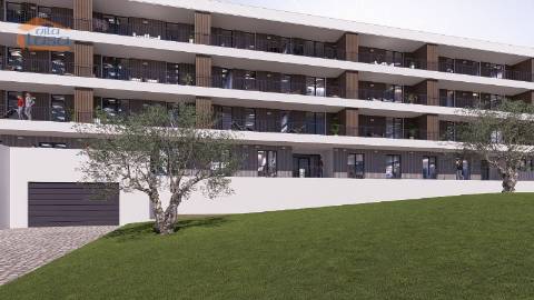 T3 Penthouse novo condomínio fechado 2 terraços 3 lugares de garagem