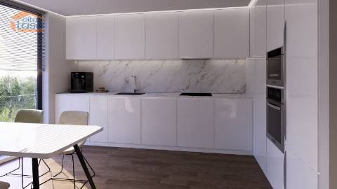 T1+1 Portimão Novo com varanda 2 lugares de garagem