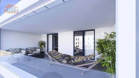 T2 Portimão Novo 2 frentes, varanda e terraço 2 lugares de garagem