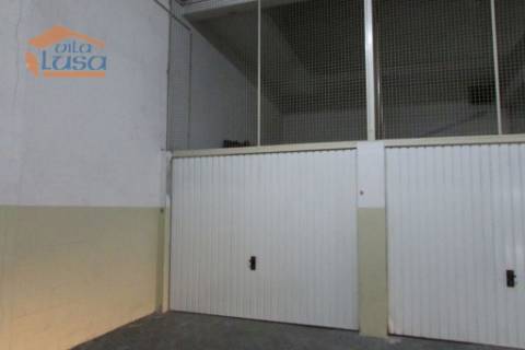 Espaço comercial 267 m² no Coração de Oliveira do Douro