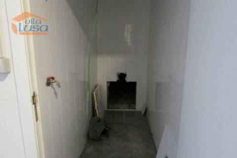 Espaço comercial 267 m² no Coração de Oliveira do Douro