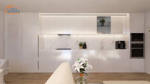 Armação de Pera T1+1 Novo com varanda e garagem 