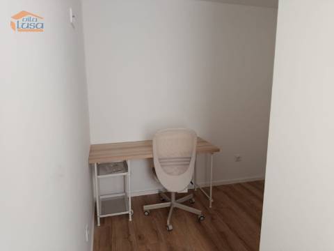 Apartamento T1+1 em Ramalde