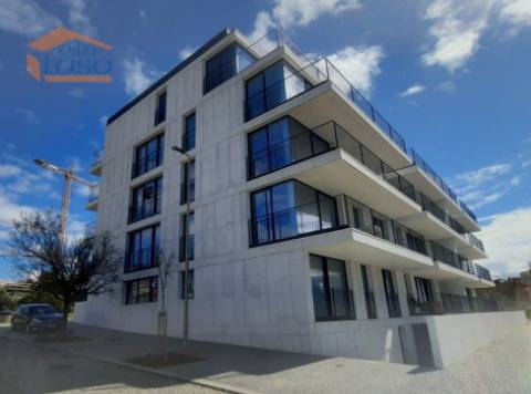 T1 (novo) com Terraço com vistas de mar, em Canidelo, Vila Nova de Gaia