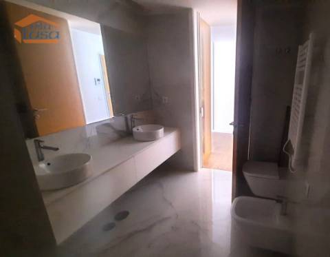 T1 (novo) com Terraço com vistas de mar, em Canidelo, Vila Nova de Gaia