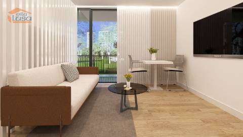 Armação de Pera T0 +1 Novo varanda garagem e piscina na cobertura 