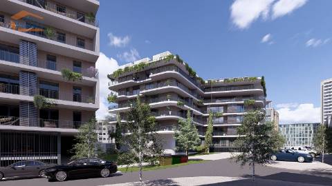 Armação de Pera T0 +1 Novo varanda garagem e piscina na cobertura 