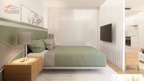 Armação de Pera,  T0 Novo com varanda, garagem e piscina na cobertura