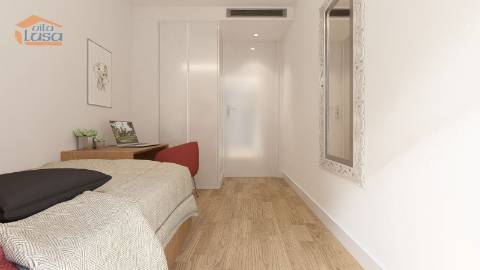 T1+1 Novo com varanda c/ 13.70m2,  a 300mt da praia de Armação de Pera.