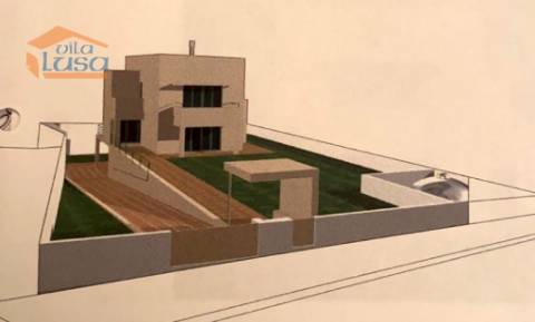 Terreno Grijo, para a contrução de Moradia de 4 frentes
