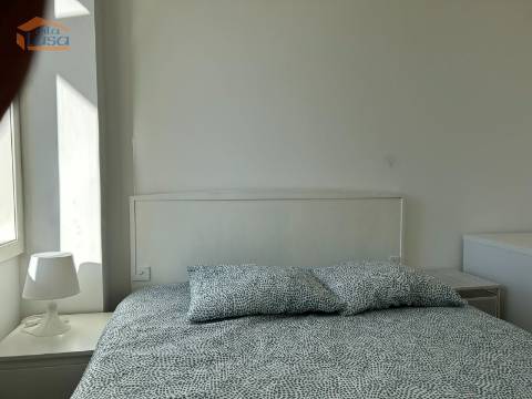 Andar de Moradia T1 renovada próximo aos bombeiros de valbom