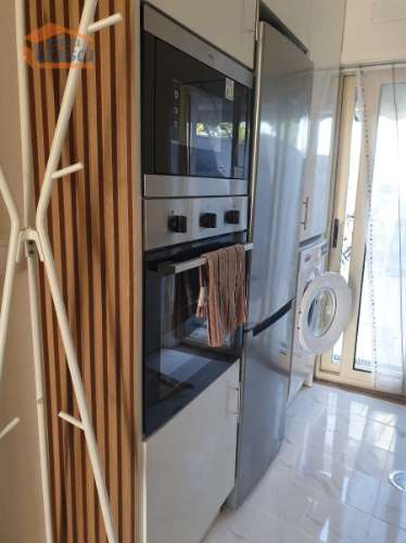 T2 Páteo totalmente equipado e com mobília Valbom