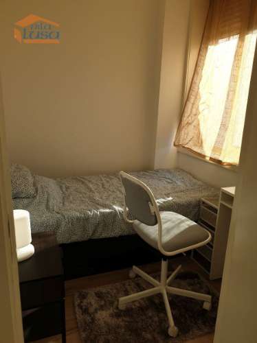 T2 Páteo totalmente equipado e com mobília Valbom