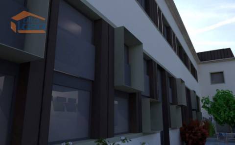 Prédio com projeto aprovado para residências para Estudantes Universitários na Covilhã  103 Estúdios.
