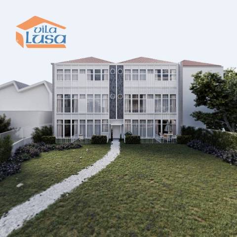 T1+1 com varanda no Centro do Porto (Costa Cabral).