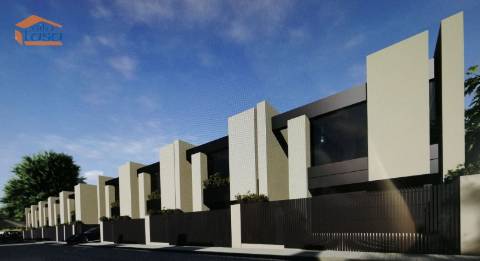 Moradia T3 (2 frentes) em São Pedro da Cova, Gondomar