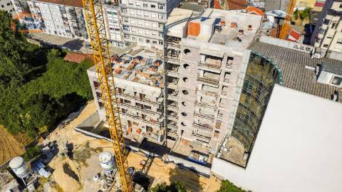 Apartamento T2 em Empreendimento de Referência  Mafamude, Vila Nova de Gaia