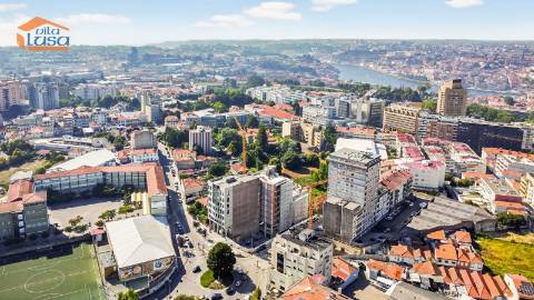 Apartamento T2 em Empreendimento de Referência  Mafamude, Vila Nova de Gaia