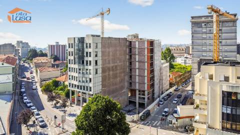 Apartamento T2 em Empreendimento de Referência  Mafamude, Vila Nova de Gaia