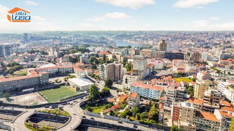 Apartamento T0 com terraço em Empreendimento de Referência  Mafamude, Vila Nova de Gaia