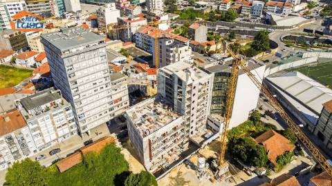 Apartamento T0 com terraço em Empreendimento de Referência  Mafamude, Vila Nova de Gaia