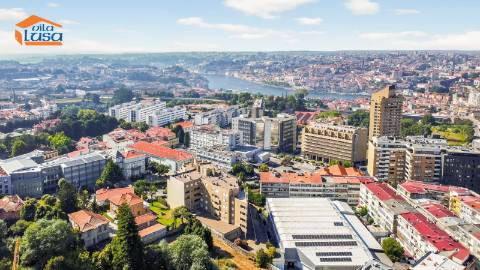 Apartamento T0 com terraço em Empreendimento de Referência  Mafamude, Vila Nova de Gaia