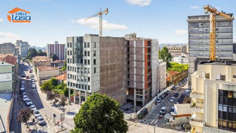 Apartamento T0 com terraço em Empreendimento de Referência  Mafamude, Vila Nova de Gaia