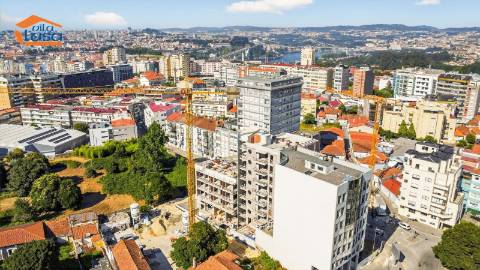 Apartamento T0 com terraço em Empreendimento de Referência  Mafamude, Vila Nova de Gaia