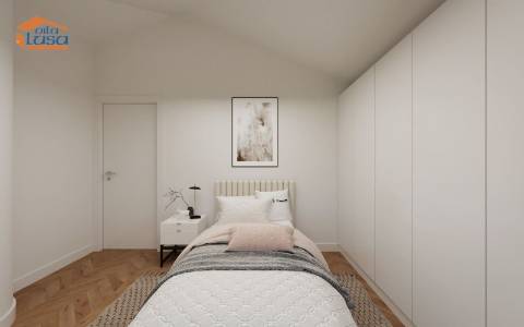 Moradia T4  Foz Velha | Praça do Império  Para recuperar