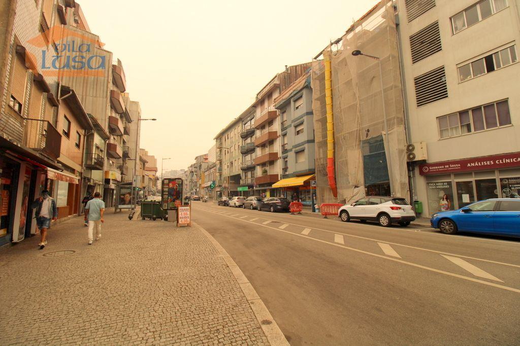 Arrendamento de Loja Comercial no Centro de Gaia  200 m² totalmente renovada 