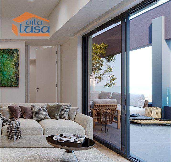 T0 com Terraço 45.07m2  lugar de garagem e arrumos no Centro de Gaia.