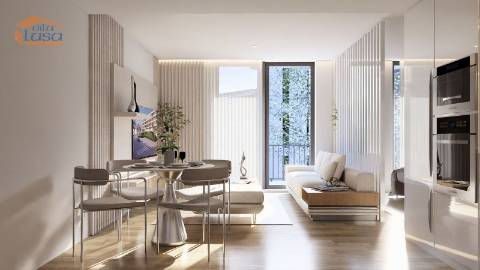 Armação de Pera T0 Novo com varanda e garagem 