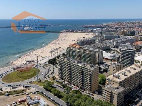 Apartamento T1 com 53m2, ao nivel do 4º andar traseiras em novo empreendimento, em Matosinhos junto ao mar