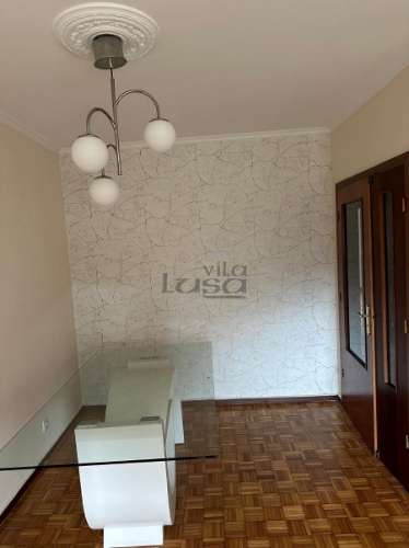 T2 com Lug. de Garagem e Arrumos em Alfena