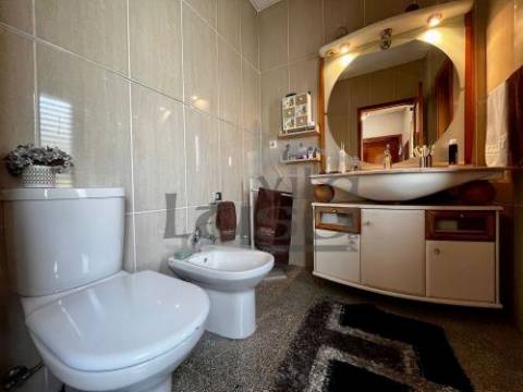 Moradia Isolada T5 em Sobrado ( Valongo)