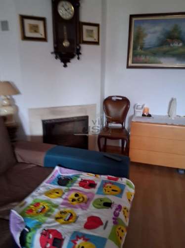 A INVESTIDORES - T3 (arrendado), com 2 lug. de garagem + arrumo, em Rio Tinto 