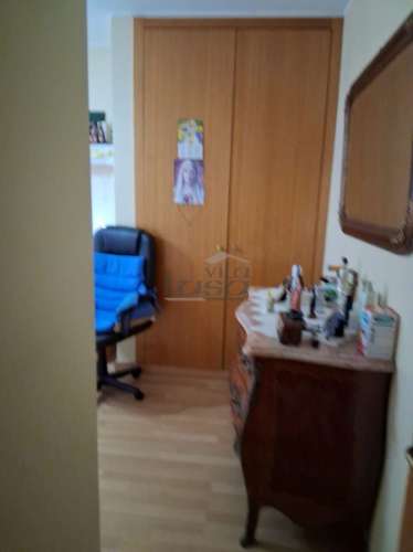 A INVESTIDORES - T3 (arrendado), com 2 lug. de garagem + arrumo, em Rio Tinto 