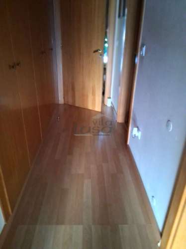 A INVESTIDORES - T3 (arrendado), com 2 lug. de garagem + arrumo, em Rio Tinto 