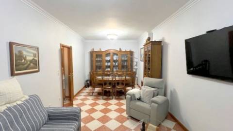 T2 como novo no Candal, V.N. de Gaia