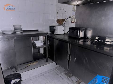 Loja montada para Hotelaria snack-bar centro de Gondomar