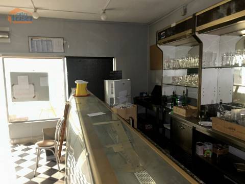 Loja montada para Hotelaria snack-bar centro de Gondomar