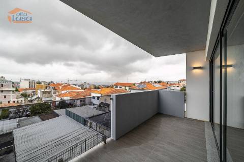 T3 Centro em Santo Ovídio, Vila Nova de Gaia.