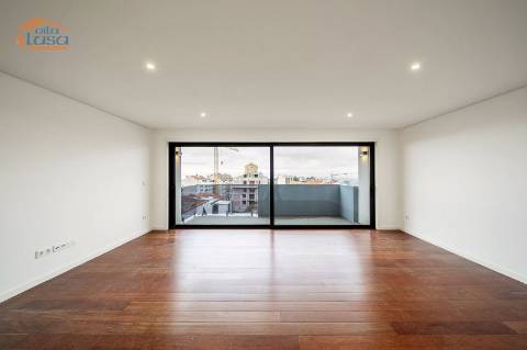 T3 Centro em Santo Ovídio, Vila Nova de Gaia.